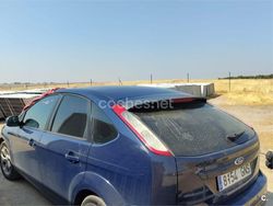 Azul Usado 2009 Ford Focus Trend Berlina | 3500 € (Precio justo)