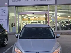 Usado 2015 Ford Focus Trend+ Utilitario | 6399 € (Precio justo)