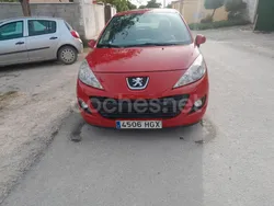 Rojo Usado 2011 Peugeot 207 Active Berlina | 3500 € (Precio justo)