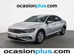 Gris plata Usado 2021 VW Passat Business Berlina | 19.628 € (Buen precio)