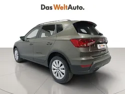 Gris Usado 2025 Seat Arona Style SUV | 20.990 € (Un poco caro)