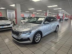 Gris / plata Usado 2022 Skoda Scala Utilitario | 12.700 € (Buen precio)