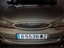Gris / plata Usado 2000 Ford Mondeo ST200 Berlina | 3800 €