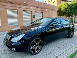 Negro Usado 2005 Mercedes CLS500 Berlina | 9990 €