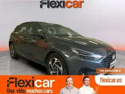 Verde Usado 2024 Hyundai i30 Berlina | 20.990 € (Precio justo)