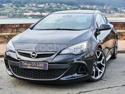 Negro Usado 2018 Opel Astra GTC OPC Berlina | 19.490 €
