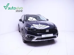 Azul Usado 2023 Fiat Tipo Cross Utilitario | 19.900 €