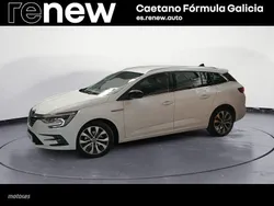 Blanco Usado 2024 Renault Mégane GrandTour Zen Familiar | 24.600 € (Caro)