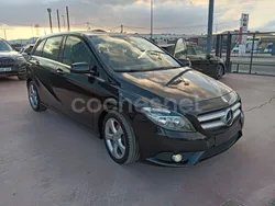 Negro Usado 2012 Mercedes B180 Monovolumen | 11.900 € (Caro)