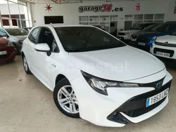 Blanco Usado 2021 Toyota Corolla Active Berlina | 16.900 € (Precio justo)