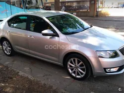 Blanco Usado 2014 Skoda Octavia Ambition Berlina | 9500 € (Precio justo)