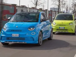Blanco Usado 2021 Abarth 595 Turismo Utilitario | 21.490 € (Caro)