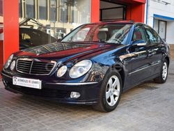 Azul Usado 2003 Mercedes E240 Avantgarde Berlina | 7990 €