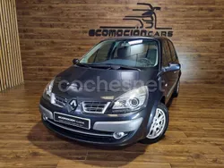 Gris / plata Usado 2008 Renault Scénic II Dynamique Monovolumen | 3490 € (Precio justo)