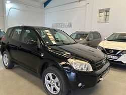 Usado 2007 Toyota RAV4 Sol SUV | 9500 € (Precio justo)