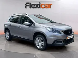 Gris Usado 2018 Peugeot 2008 Style SUV | 9290 € (Precio justo)