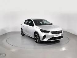 Plateado Usado 2023 Opel Corsa-e Elegance Utilitario | 14.900 € (Buen precio)