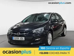 Negro Usado 2015 Opel Astra Selective Berlina | 9800 € (Precio justo)