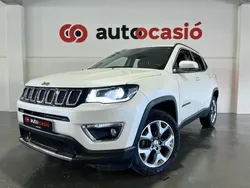 Usado 2018 Jeep Compass Limited SUV | 24.500 € (Caro)