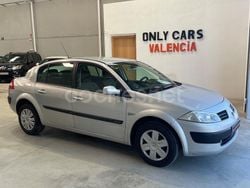 Gris / plata Usado 2005 Renault Mégane II Authentique Berlina | 3290 € (Precio justo)