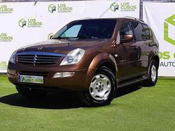 Marrón Usado 2004 Ssangyong (KGM) Rexton SUV | 6299 €
