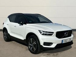 Blanco Usado 2021 Volvo XC40 R-Design SUV | 28.200 € (Precio justo)