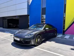 Gris vulcano metalizado Usado 2021 Porsche Panamera 4 Berlina | 84.900 € (Super precio)