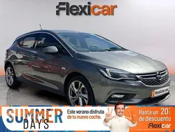 Gris / plata Usado 2019 Opel Astra Dynamic Berlina | 15.790 € (Un poco caro)