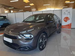 Gris Usado 2023 Citroën C4 Feel Berlina | 17.990 € (Precio justo)