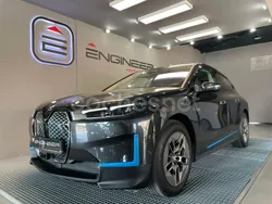 Eléctrico Usado 2022 BMW iX SUV | 57.750 € (Precio justo)