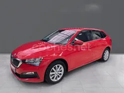 Rojo Usado 2021 Skoda Scala Sport Utilitario | 15.900 € (Precio justo)