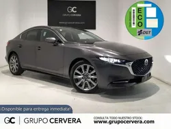 Gris Nuevo 2025 Mazda 3 Exclusive-Line Berlina | 31.990 € (Precio justo)