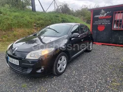 Negro Usado 2010 Renault Mégane III Dynamique Berlina | 6900 € (Un poco caro)