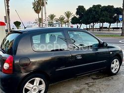 Negro Usado 2005 Renault Clio II Berlina | 2300 € (Buen precio)