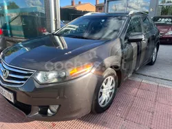 Marrón Usado 2010 Honda Accord Elegance Familiar | 4490 € (Super precio)