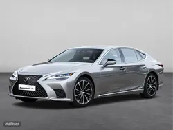 Plateado Usado 2022 Lexus LS500h Sport Line Berlina | 89.990 €