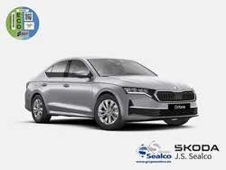 Gris Nuevo 2025 Skoda Octavia Selection | 32.310 € (Precio justo)