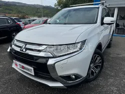 Blanco Usado 2018 Mitsubishi Outlander Motion SUV | 17.990 € (Precio justo)