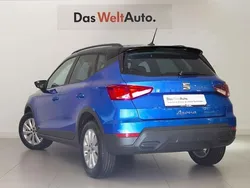 Azul Usado 2025 Seat Arona Style SUV | 22.490 € (Un poco caro)