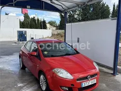 Rojo Usado 2008 Fiat Bravo Active Utilitario | 3300 € (Precio justo)