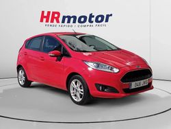 Rojo Usado 2015 Ford Fiesta Trend+ Utilitario | 9890 € (Buen precio)