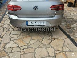 Gris / plata Usado 2016 VW Passat Sportline Berlina | 18.000 € (Un poco caro)