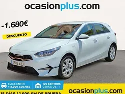 Blanco Usado 2023 Kia Ceed Utilitario | 16.810 € (Buen precio)