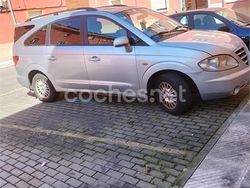 Gris / plata Usado 2007 Ssangyong (KGM) Rodius Monovolumen | 4600 €
