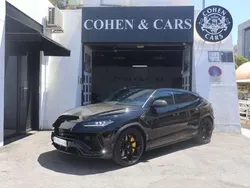 Negro Usado 2023 Lamborghini Urus SUV | 377.900 €