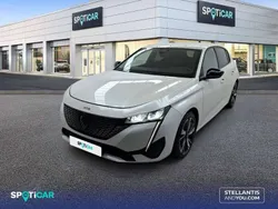 Blanco Usado 2022 Peugeot 308 Allure Utilitario | 17.990 € (Un poco caro)