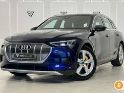 Azul Usado 2023 Audi e-tron Advanced SUV | 37.500 € (Super precio)
