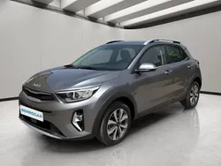 Gris Usado 2024 Kia XCeed SUV | 20.500 € (Precio justo)