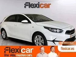 Blanco Usado 2022 Kia Ceed Berlina | 15.990 € (Precio justo)