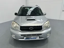 Gris / plata Usado 2005 Toyota RAV4 Sol SUV | 5500 € (Buen precio)